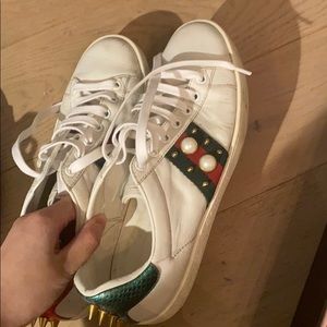 Gucci sneakers